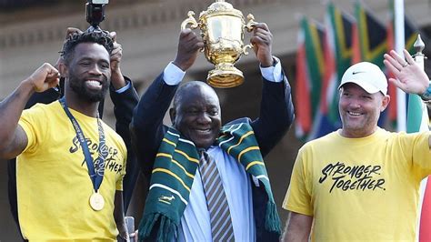 tintucnong24/7: South Africa's rugby team begin World Cup victory tour