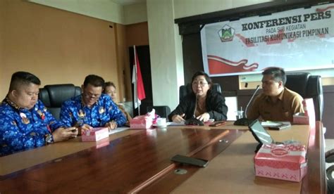 Tomohon Makin Hebat Wali Kota Caroll Senduk Siapkan Beasiswa Tomohon