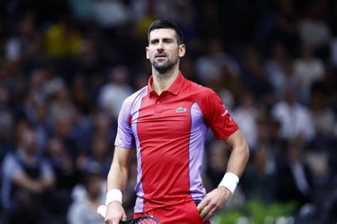 Novak Djokovic Avant Le Quart De Finale De Coupe Davis De La Serbie