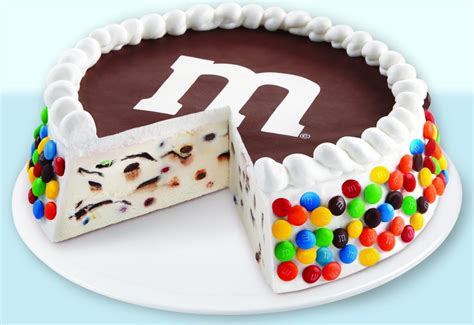 Walmart's M&M's Minis Ice Cream Cake | Walmart's Snickers, Oreo, and M ...