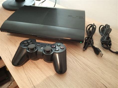 Playstation 3 Super Slim 500GB Modificirana Sa 45 Instaliranih Igri