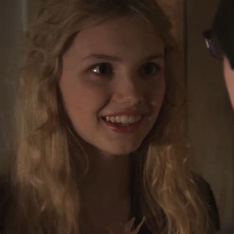 Merli : CASSIE AINSWORTH. SKINS UK. Reblog if you use!