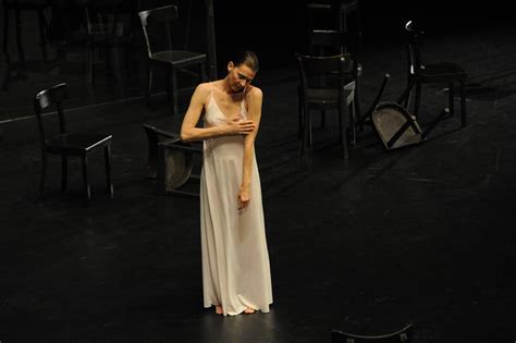 A Brescia Lomaggio A Pina Bausch Del Fotografo Di Giuseppe Distefano