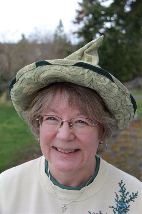 Movin' On ...: The Best Gardening Hat - EVER!