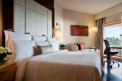 Accommodation in Mumbai - Luxury Hotel Room | JW Marriott Mumbai Juhu