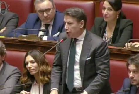 Conte Meloni re Mida al contrario tutto ciò che tocca lo distrugge