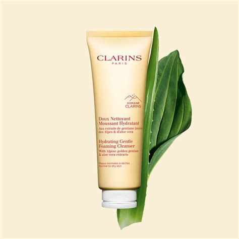 Hydrating Gentle Foaming Cleanser Clarins®