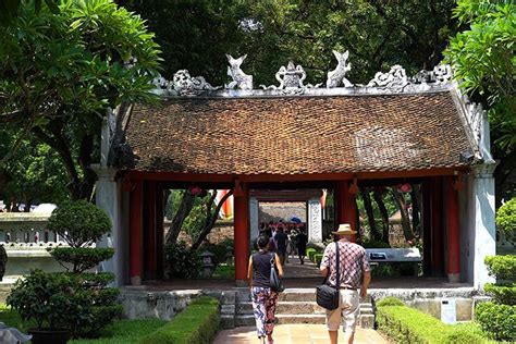 Temple De La Littérature Hanoi Guide Complet De Ce Temple De A à Z