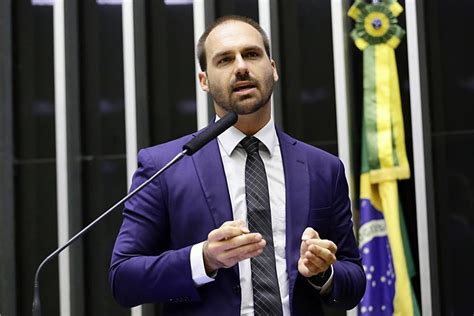 Parlamentares que saírem do PSL ao partido de Bolsonaro não Política