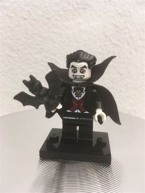 Lego Minifigures Vampire Serie Kaufen Auf Ricardo