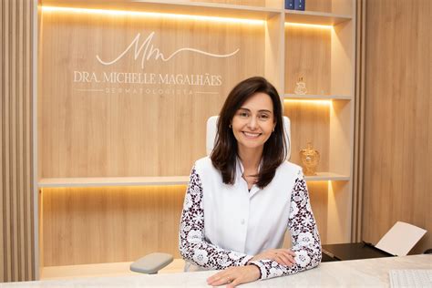 Dra Michelle Juliana Magalhaes Dermatologista Dermatologia clínica