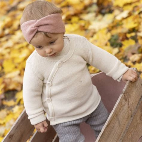 Disana Melange Jacke F R Babys Mit Steinnusskn Pfen Aus Merino