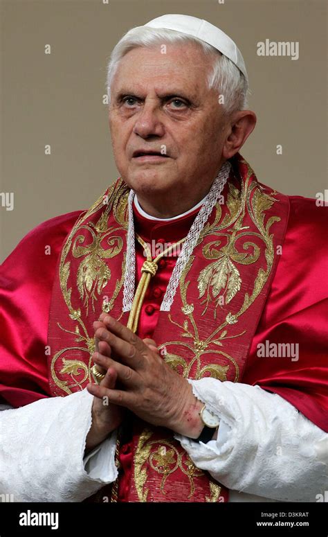 Dpa Pope Benedict Xvi Holds A Vesper At The Seminary During His