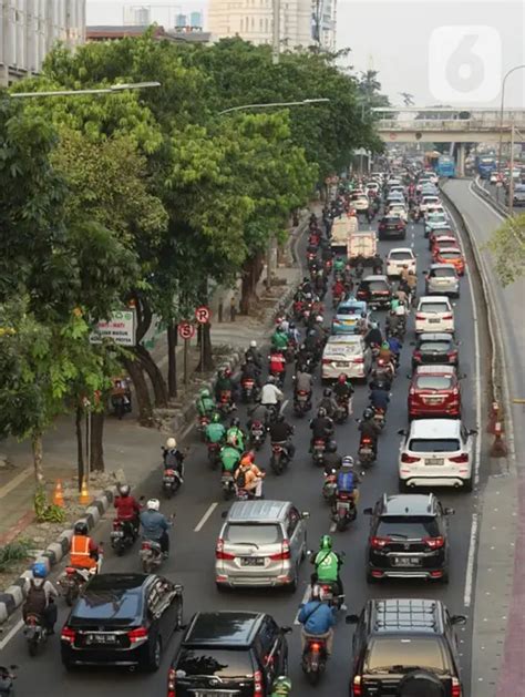 Foto Kemacetan Ibu Kota Yang Kembali Normal Page Foto Liputan