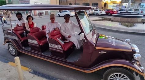 Classic cars are attracting tourists in Harat Al Aqr in Nizwa - Arabian ...