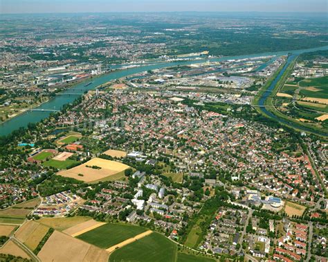 Kehl Von Oben Stadtansicht Am Ufer Des Flu Verlaufes Des Rhein In