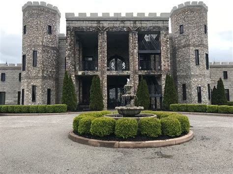 Castle Post Updated 2018 Reviews And Price Comparison Versailles Ky