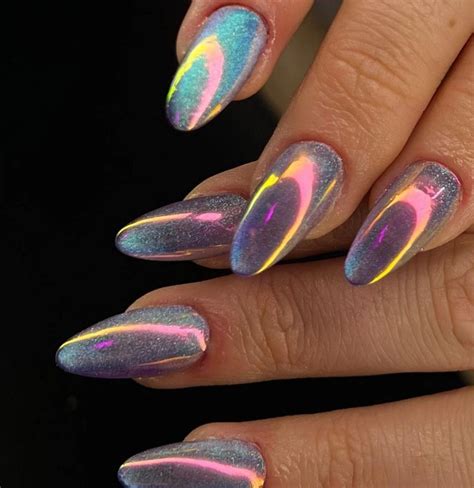 Aurora Nails Der Angesagte Nageltrend Im Winter