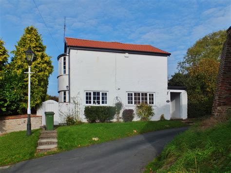 Church Lane Bishop Burton Yorkshire Bernard Sharp Cc By Sa