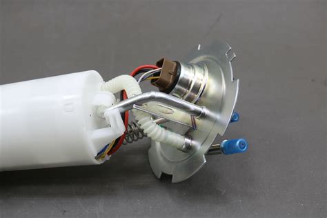 New Spectra Fuel Pump Module Assembly Sp M Daewoo Nubira L I