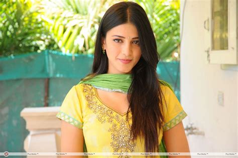 Singer Indian Hassan Model Babe Actress 1080P Bollywood Shruti