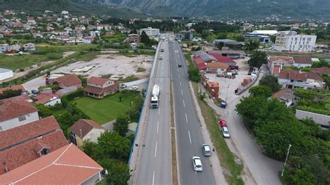 Works on the construction of the overpass on the route of the ...