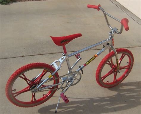 1980 Mongoose Supergoose - BMXmuseum.com