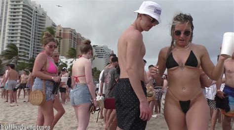 Hot Girl In Bikini Thong Has A Nice Ass Not Oc Beach Bikini Forum