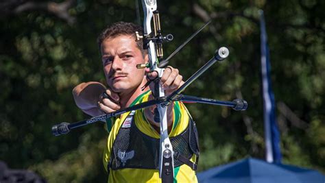 Candidato Ao Ouro Em Paris 2024 No Tiro Arco Marcus D Almeida