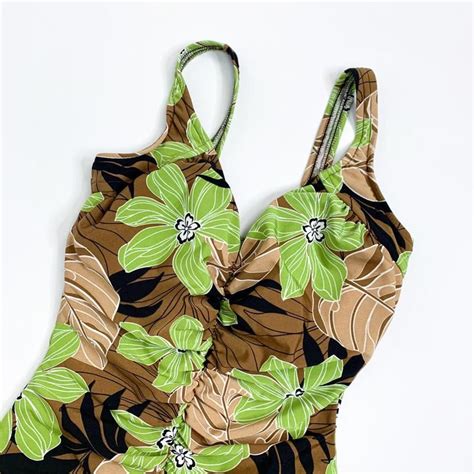 Vintage Earthy Hawaiian Floral Swimsuit Holy Thrift Floral Swimsuit Vintage Floral