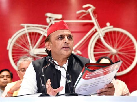 Samajwadi Party Chief Akhilesh Yadav To Contest Lok Sabha Election From Kannauj Key Updates