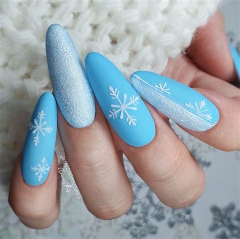 Snowflake Nail Design For Frosty Manicures This Season Glamerlyn