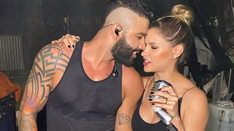 Foto Gusttavo Lima D Beijo Em Andressa Suita E Filhos Se Divertem Em