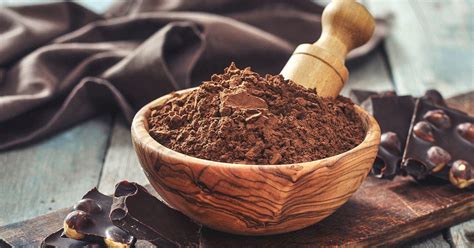 Carob Powder 9 Nutrition Facts And Health Benefits