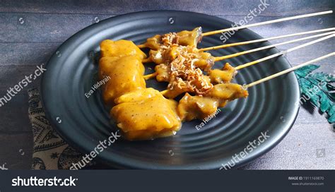 Sate Padang Padang Satay Specialty Satay Stock Photo 1911169870 | Shutterstock