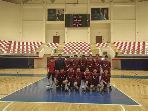 Okul yıldız futsal takımımız Atıf Benderlioğlu Ortaokulu