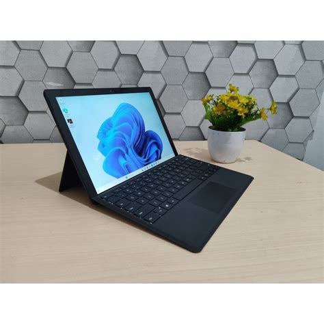 Jual Microsoft Surface Pro 7 I7 1065g7 16gb Ram 256 Ssd Touch Intel Iris Shopee Indonesia