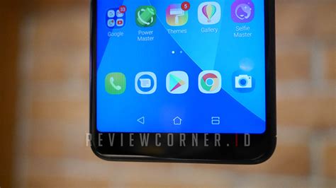 Review Asus Zenfone Max Plus M1 ZB570TL Berikan Baterai Besar Dalam