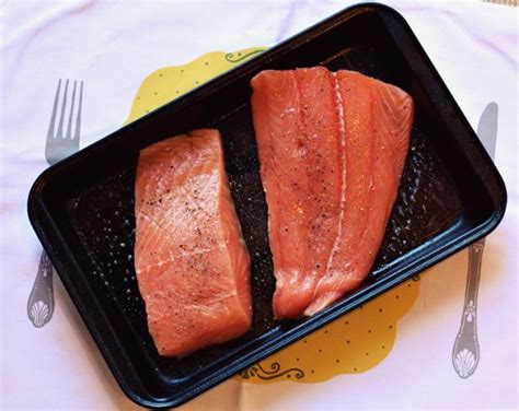 How To Broil Salmon | WeeklyBite