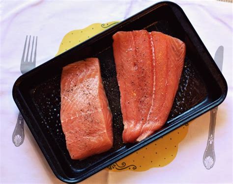 How To Broil Salmon | WeeklyBite