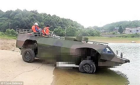 China Fastest 4x4 Amphibious Armoured Vehicle In The World 11706172