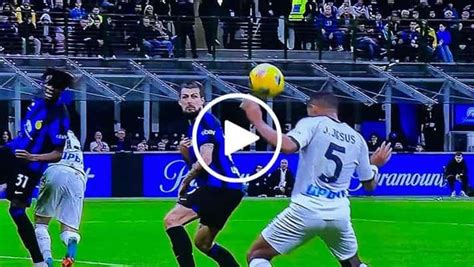 Video Inter Napoli Juan Jesus Segna Con Un Classico Gol Dellex