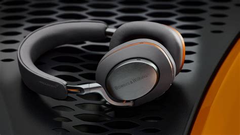 Bowers & Wilkins Px8 McLaren Edition – cамые быстрые беспроводные наушники