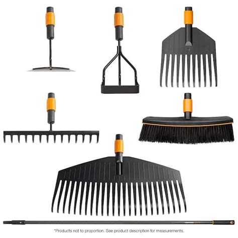 Fiskars 7 Piece Garden Tool Set Quikfit Lawn And Landscaping Attachments 1072985 The Home Depot