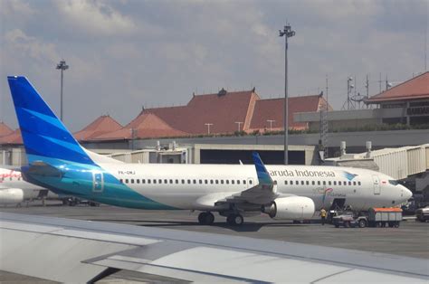 Aeroplane Spotting Photograph Garuda Indonesia Boeing B737 8u3 Pk