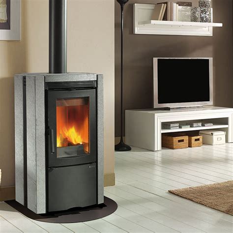 Poêle à bois ESTER BII La Nordica Extraflame 7 5 kW