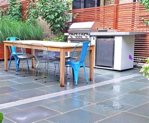 Small outdoor kitchen ideas: 10 options for compact yards | Homes & Gardens