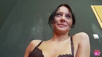 Masturbazione Con La Mano Xvideos