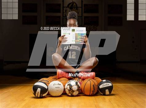 Photo 31 In The 2022 23 Maxpreps Female National Athlete Of The Year