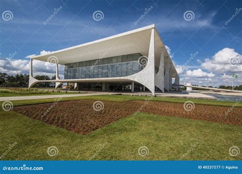 PalÃcio Do Planalto BrasÃlia DF Brazil Editorial Photography